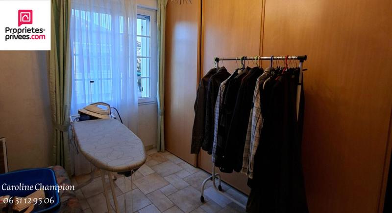 Maison - 214 m² - 7 pièces