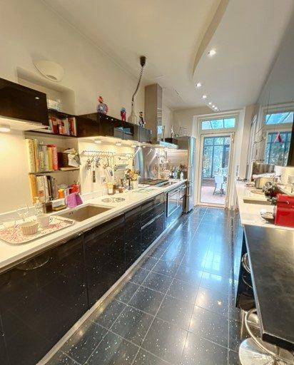 Appartement - 181 m² - 5 pièces