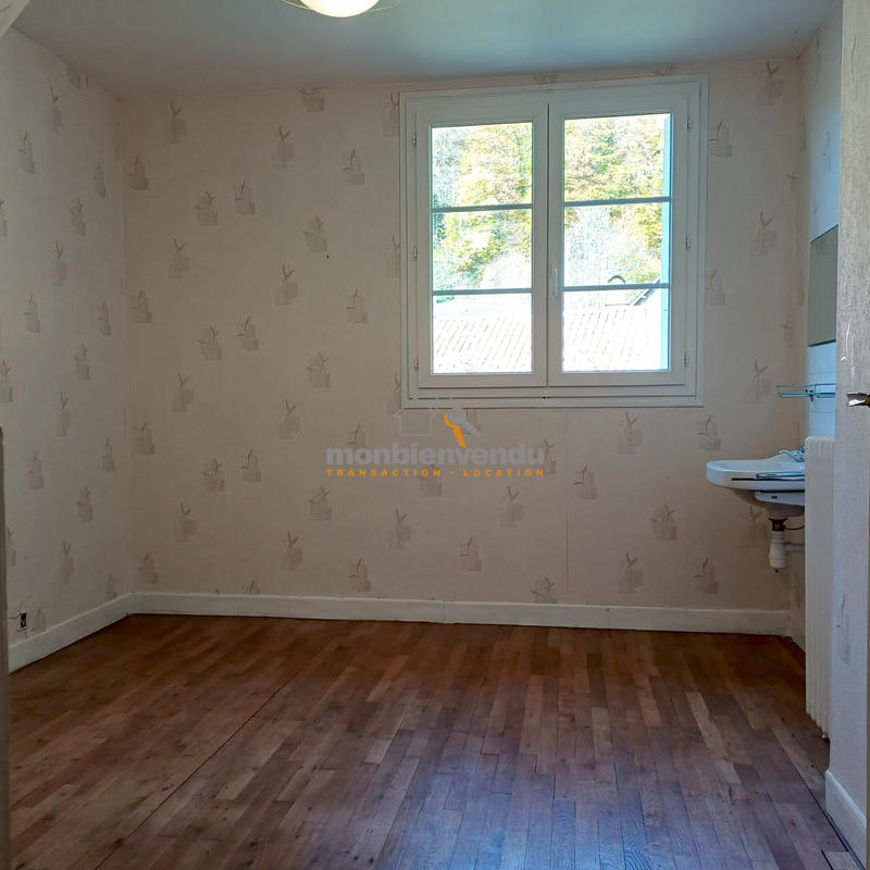 Maison traditionnelle - 115 m² - 6 pièces