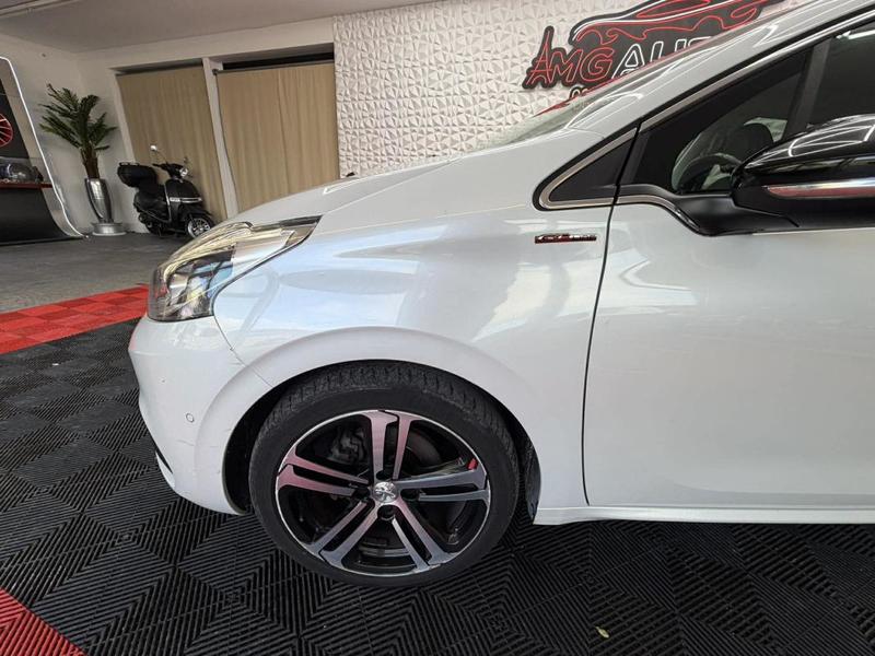 Peugeot 208 1.6 BlueHDI 120cv Gt Line