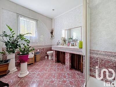 Maison - 123 m² - 4 pièces