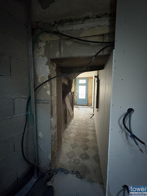 Maison de village - 307 m² - 7 pièces