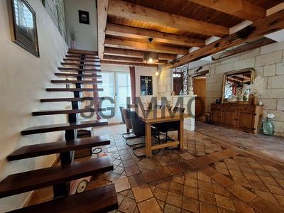 Maison ancienne - 195 m² - 6 pièces
