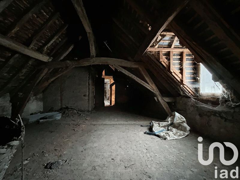 Maison - 304 m² - 9 pièces