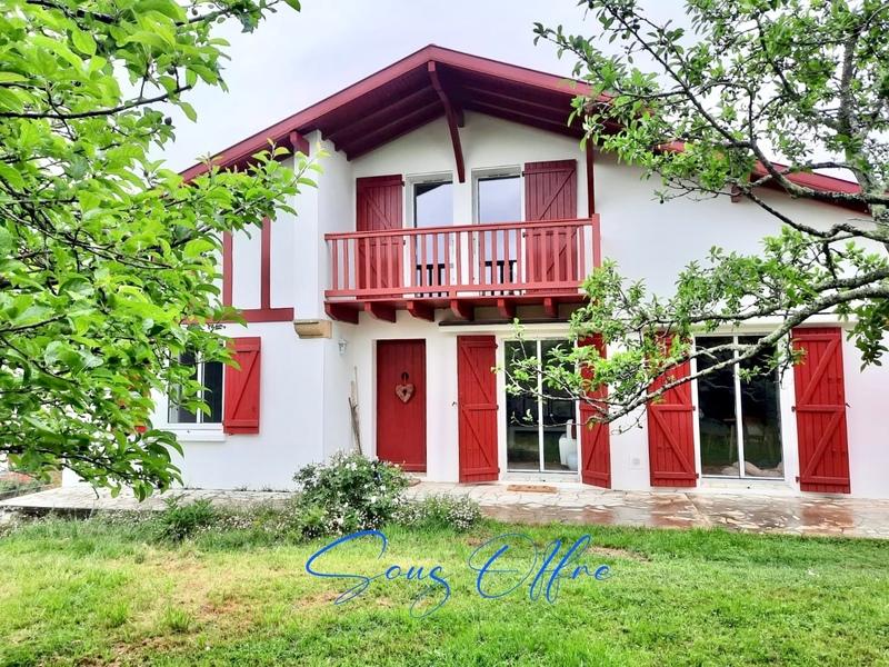 Maison - 136 m² - 5 pièces