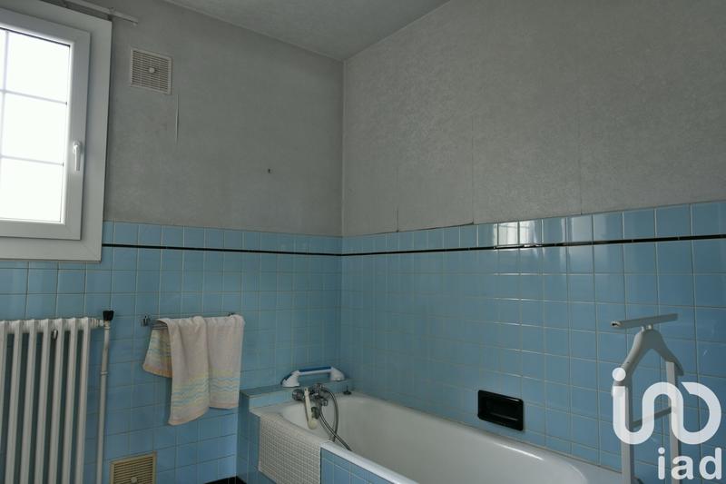 Maison - 198 m² - 10 pièces