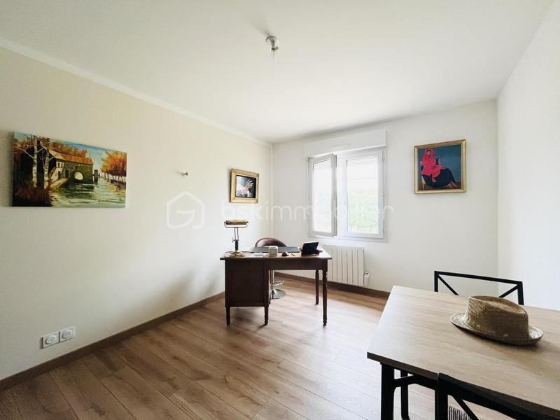 Maison - 104 m² - 4 pièces