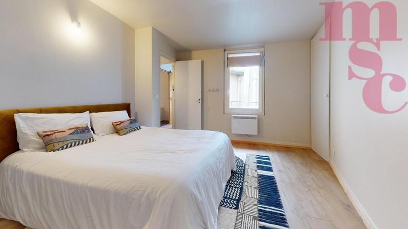 Appartement - 116 m² - 6 pièces