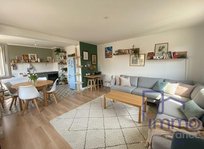 Appartement - 69 m² - 3 pièces