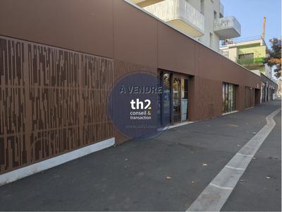 Local commercial - 155 m²