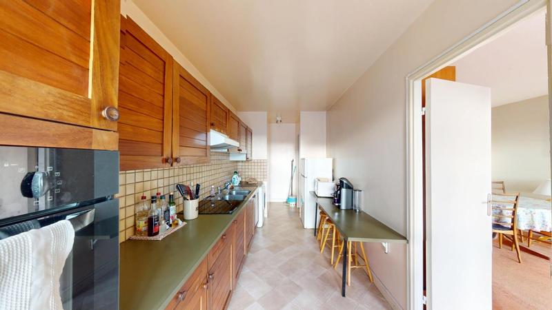 Appartement - 90 m² - 5 pièces