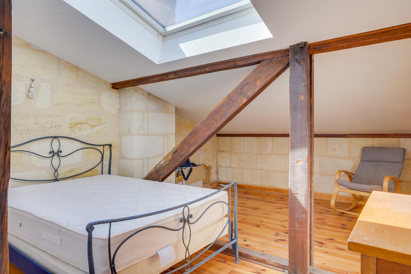 Maison - 200 m² - 8 pièces