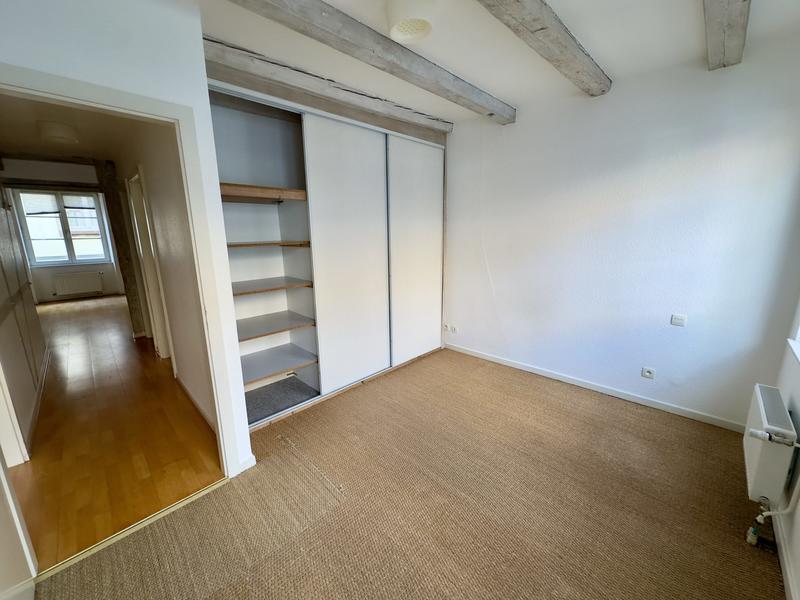 Appartement - 67 m² - 4 pièces