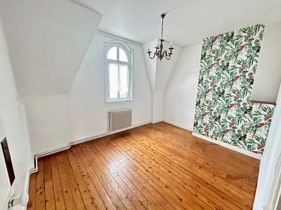 Maison - 170 m² - 7 pièces