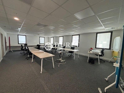 Bureau - 181 m²