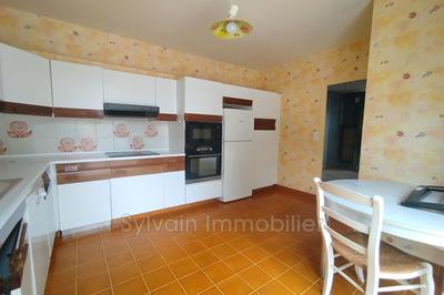 Maison - 190 m² - 6 pièces