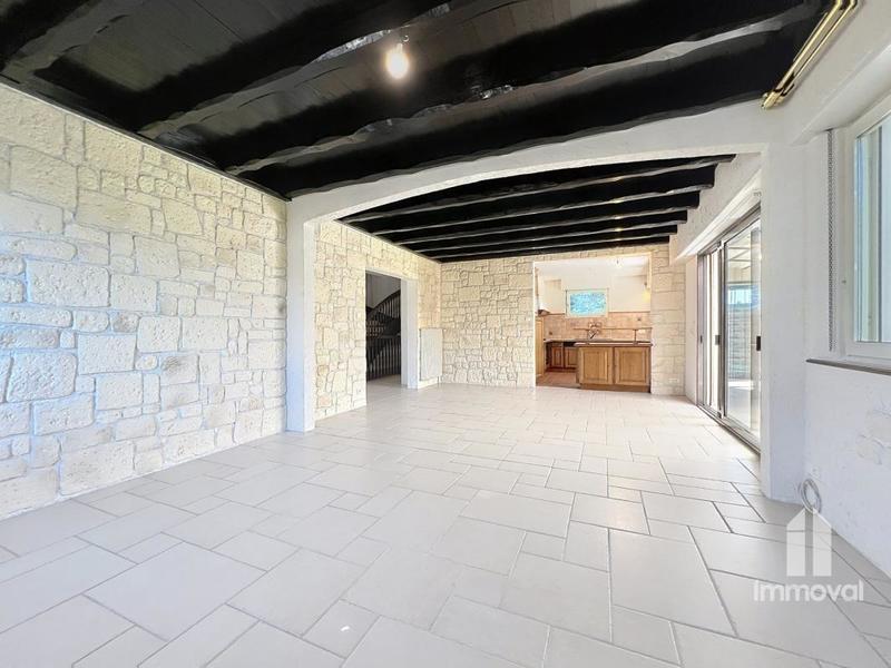 Maison - 180 m² - 5 pièces