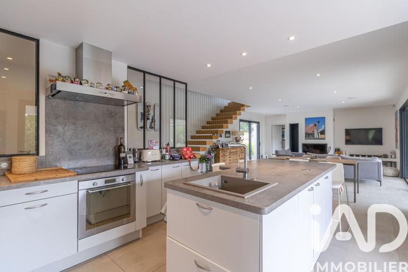 Maison de maîtres - 198 m² - 6 pièces