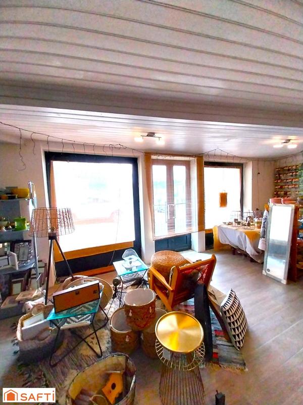 Maison de village - 189 m² - 6 pièces