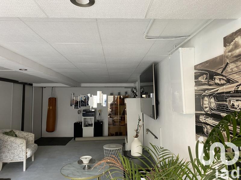 Maison - 110 m² - 6 pièces