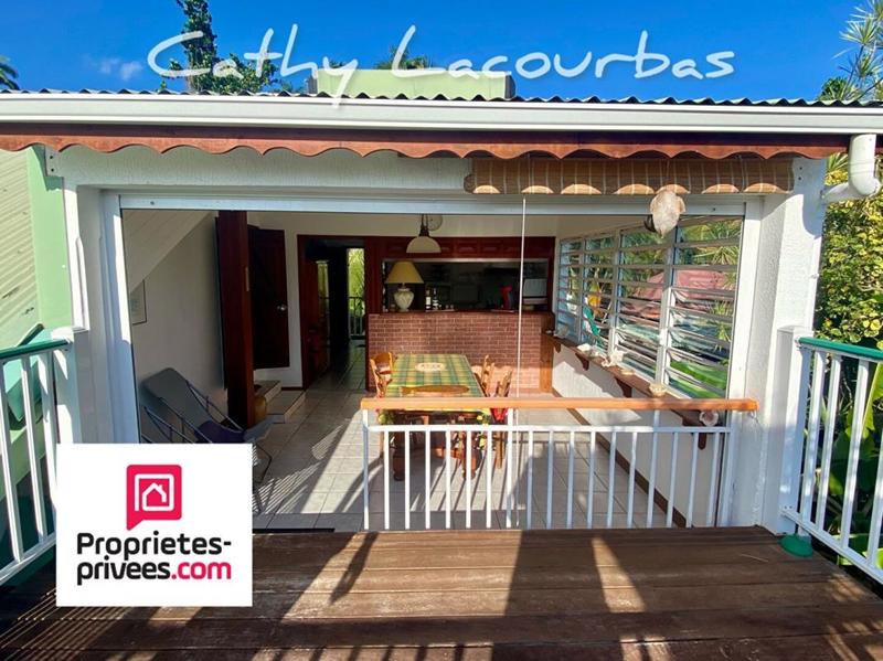 Villa - 234 m² - 8 pièces