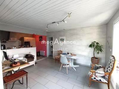 Maison en pierre - 101 m² - 5 pièces