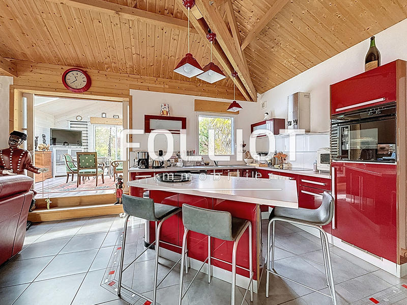 Maison - 110 m² - 5 pièces