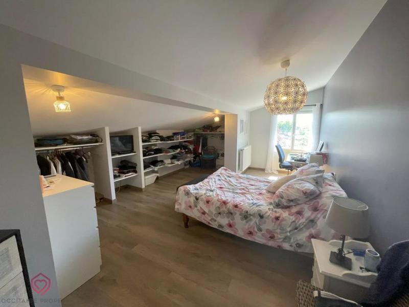 Maison - 163 m² - 8 pièces