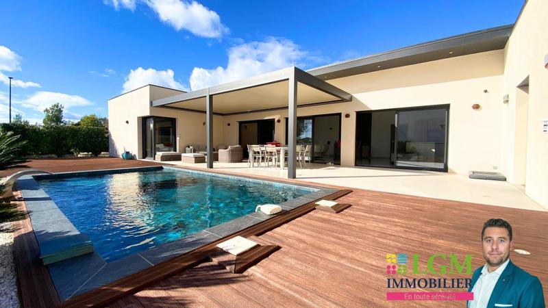 Maison - 211 m² - 5 pièces