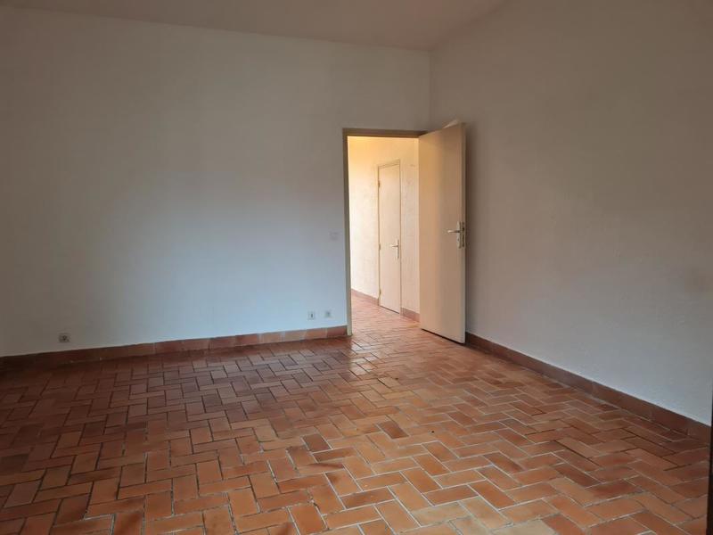 Studio - 38 m² - 1 pièce