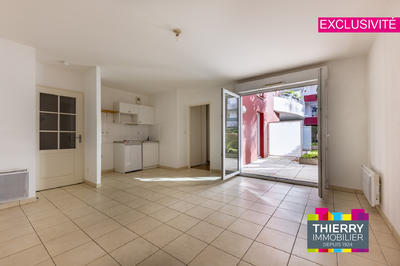 Appartement - 49 m² - 2 pièces