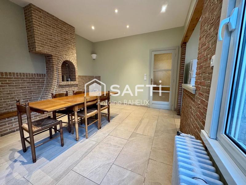 Maison - 229 m² - 9 pièces