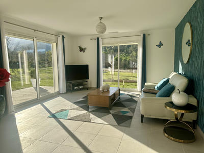 Maison - 104 m² - 3 pièces