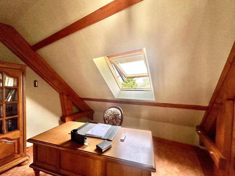 Maison - 195 m² - 6 pièces