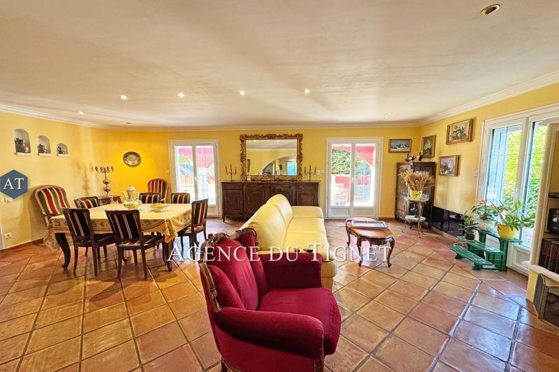 Maison - 156 m² - 6 pièces