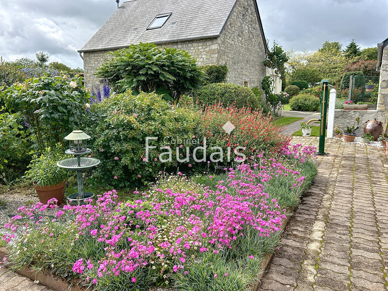 Maison - 175 m² - 7 pièces