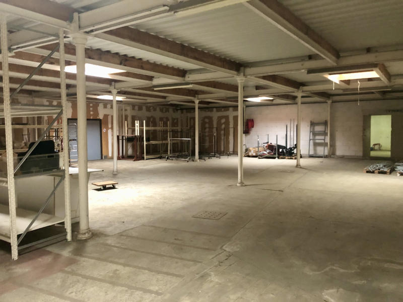 Local commercial - 475 m²