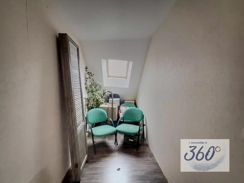 Appartement - 107 m² - 4 pièces