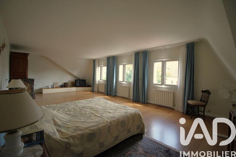 Maison - 192 m² - 6 pièces