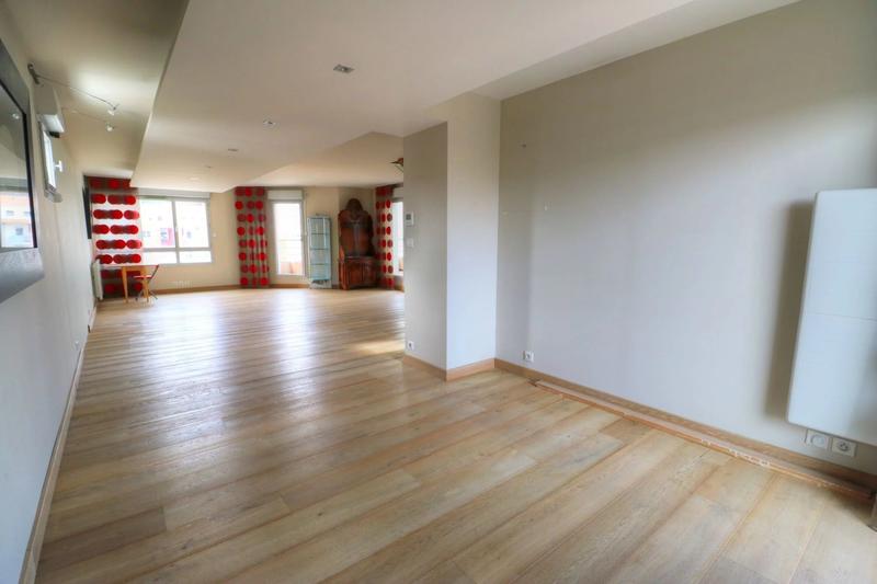 Appartement - 133 m² - 5 pièces