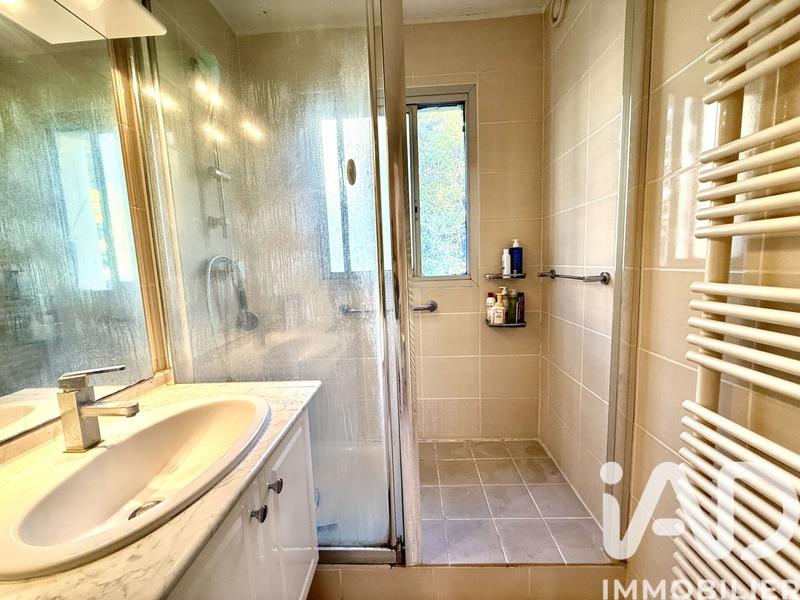 Appartement - 87 m² - 4 pièces