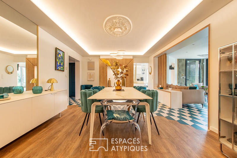 Maison - 308 m² - 9 pièces