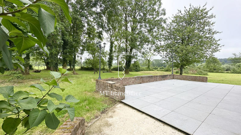 Maison - 343 m² - 8 pièces