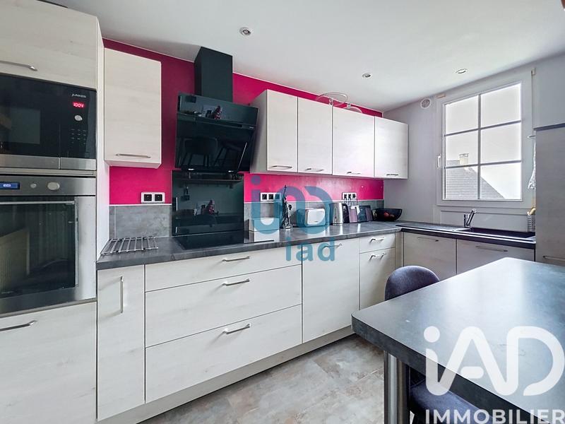 Maison - 140 m² - 8 pièces