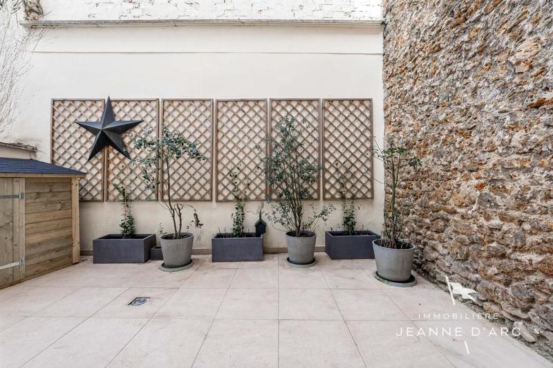 Appartement - 159 m² - 5 pièces