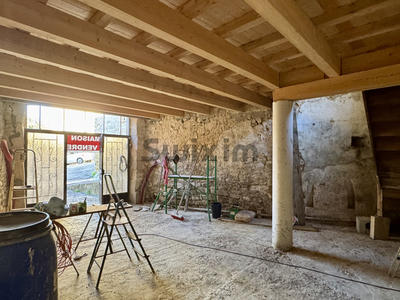 Maison de village - 104 m² - 3 pièces