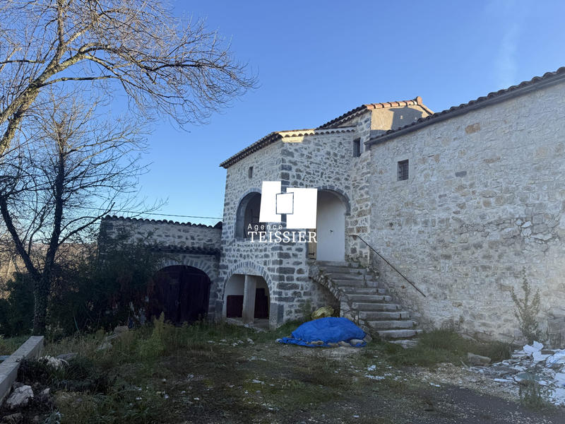 Maison - 80 m² - 6 pièces