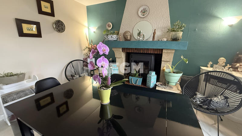 Maison - 95 m² - 4 pièces