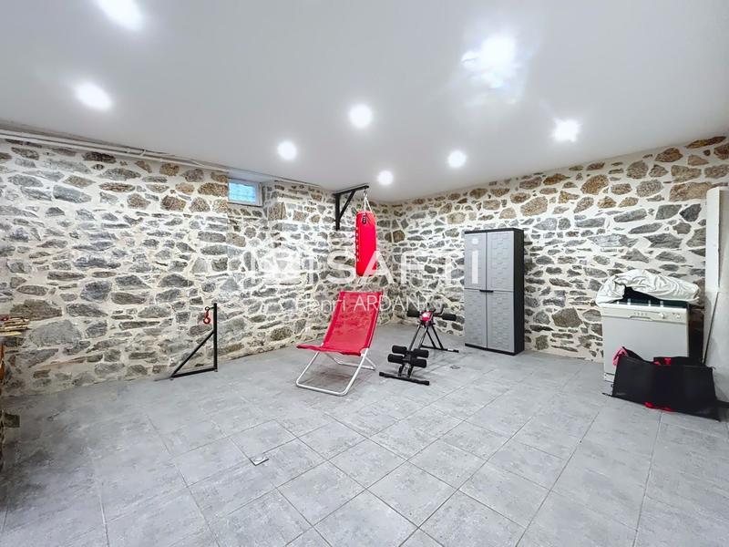 Maison de maîtres - 317 m² - 11 pièces