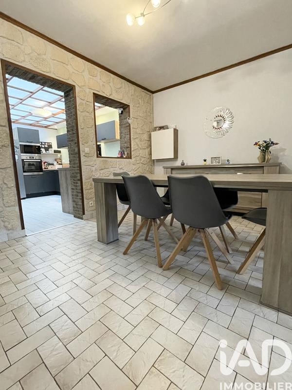 Maison - 84 m² - 4 pièces